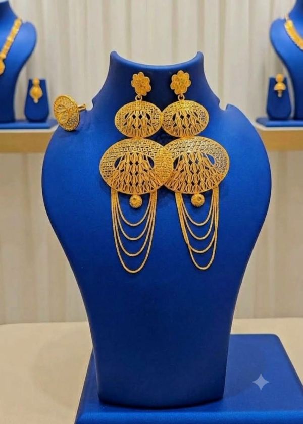 5 Gold Plated Earring long