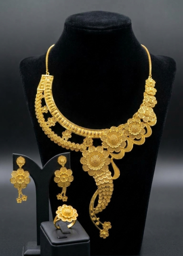 Gram Gold Plated Nacklace Set