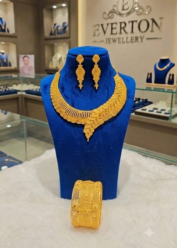22k GOLD PLATED AFRO GODDESS NECKLACE SET WITH BRACELET