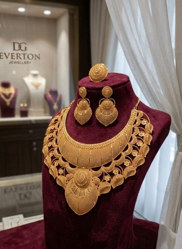 20K GOLD PLATED TRIBAL ELEGANCE NECKLACE SET