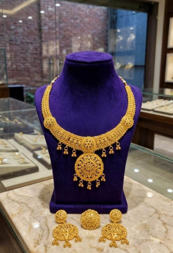 GOLDAN SAVANNAH NECKLACE SET