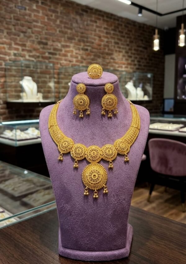 KALAHARI GOLD STATEMENT NECKLACE SET