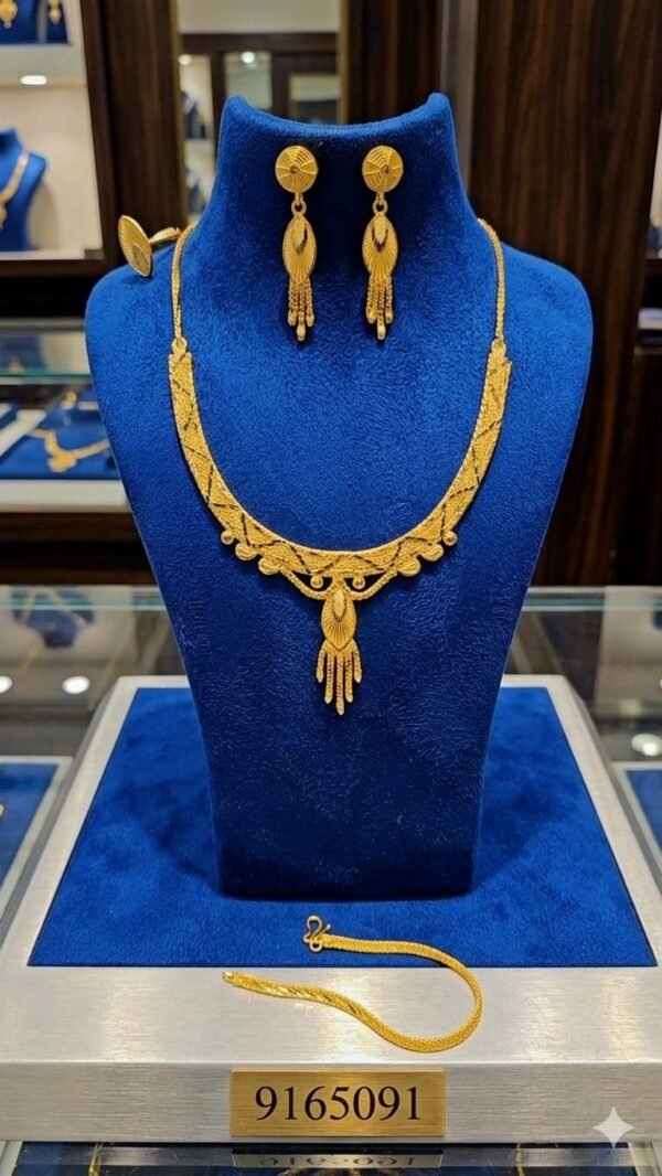 22K AUREVIA GOLD NECKLACE SET