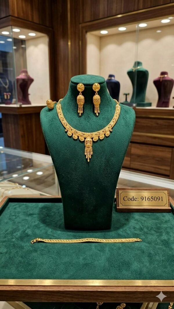 22K GOLD PLATED EMPRESS OF AFRICA SET