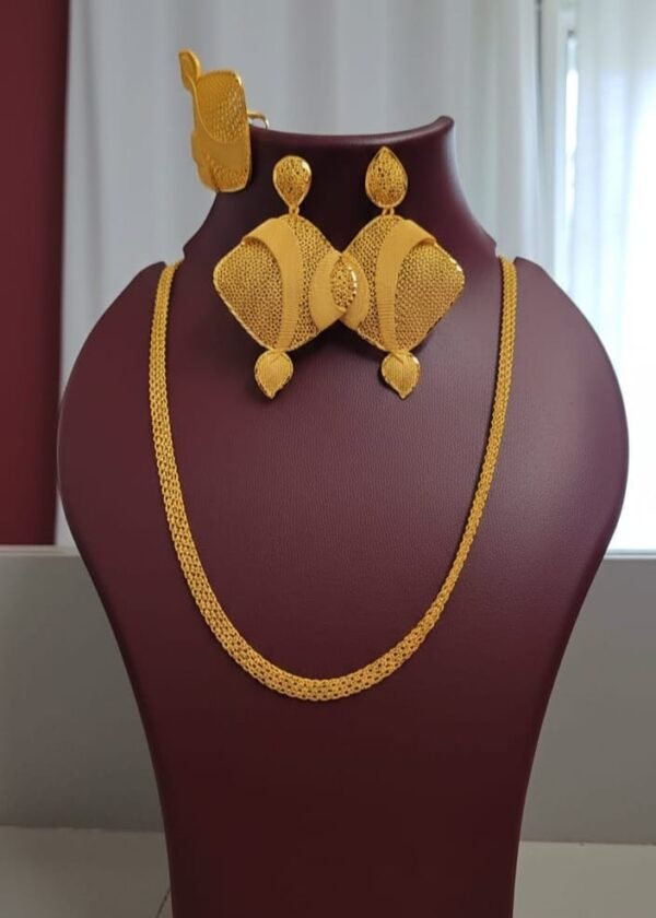 Crown Jewel Earrings & Chain Necklace Set