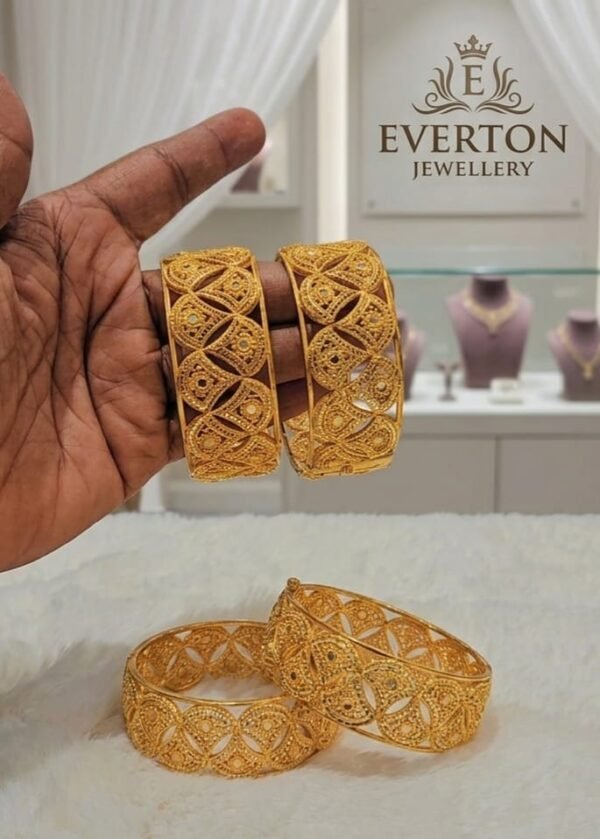 Elite Gold Bracelets
